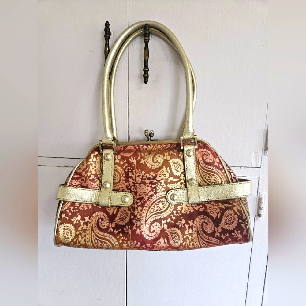 The Find Handbag